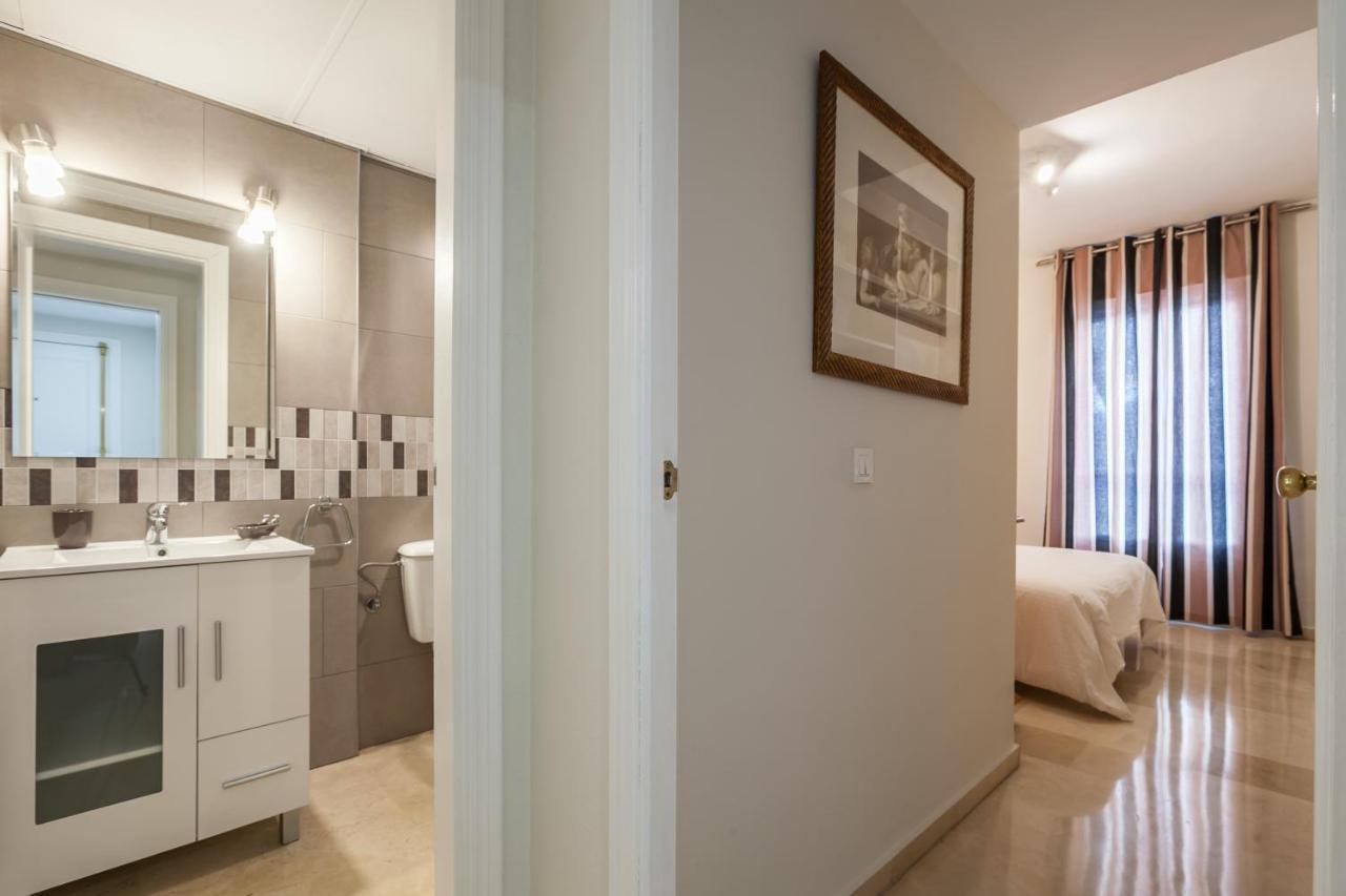 Apartamento cerca del Alcázar con garaje privado Siviglia Esterno foto