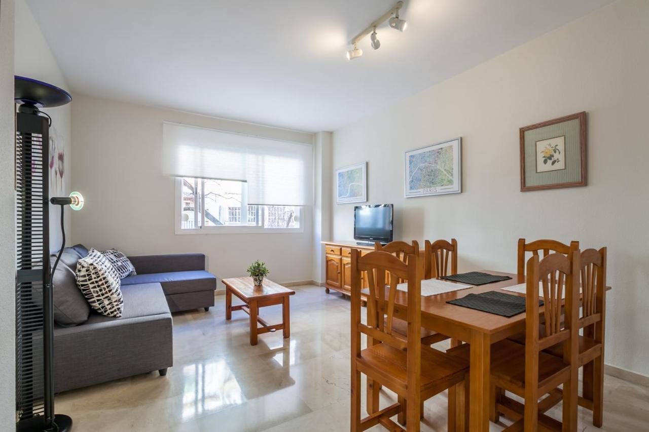 Apartamento cerca del Alcázar con garaje privado Siviglia Esterno foto
